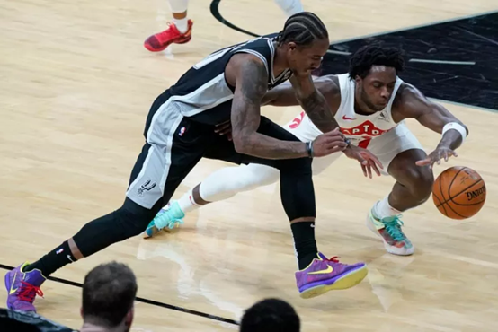 献了无数精 献了无数精