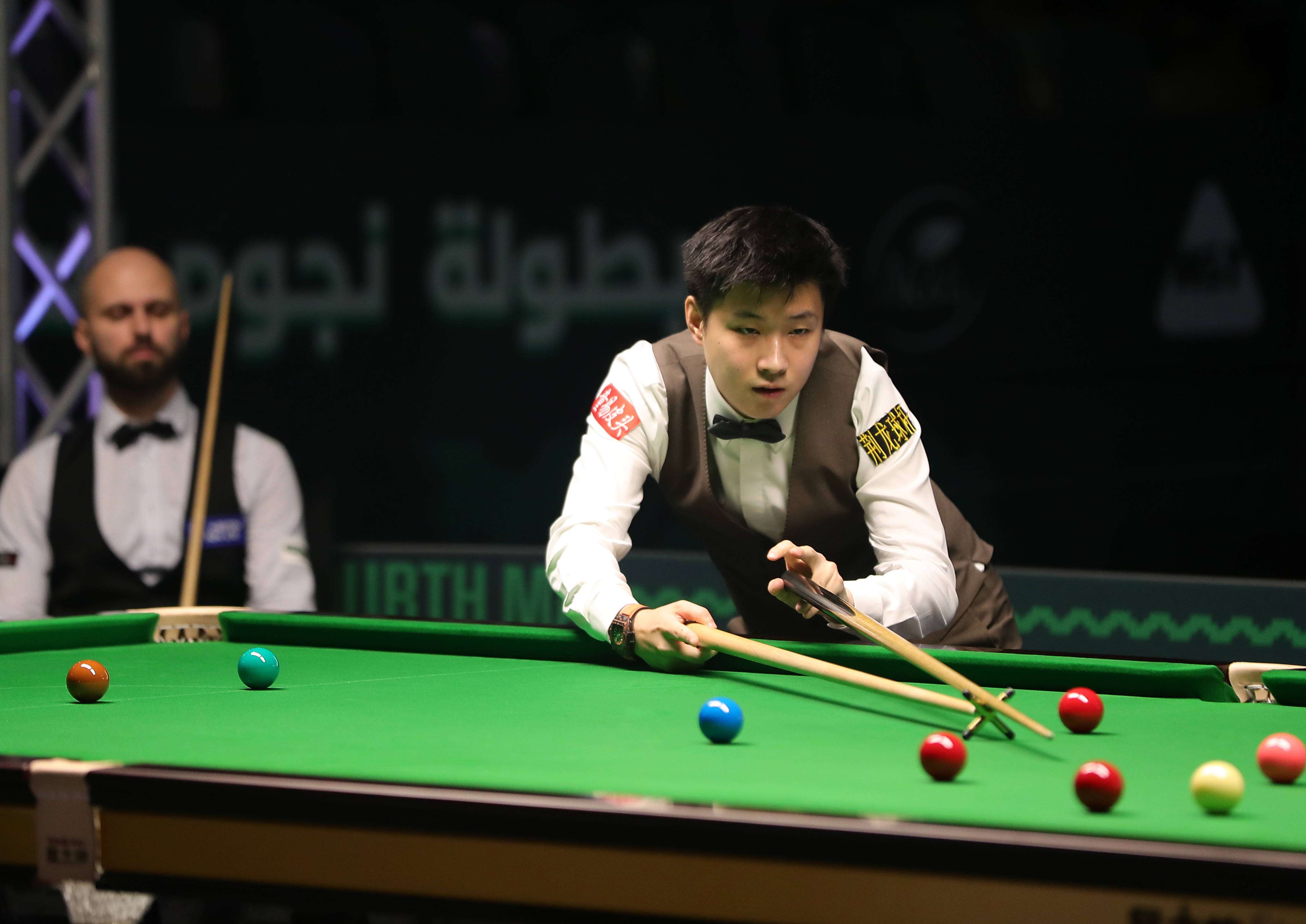 手造成困惑 手造成困惑