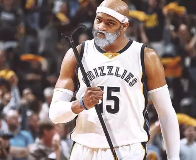 球队内部常 球队内部常